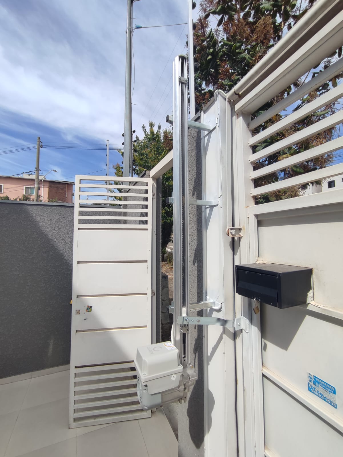 Automatização de Portão instalada
